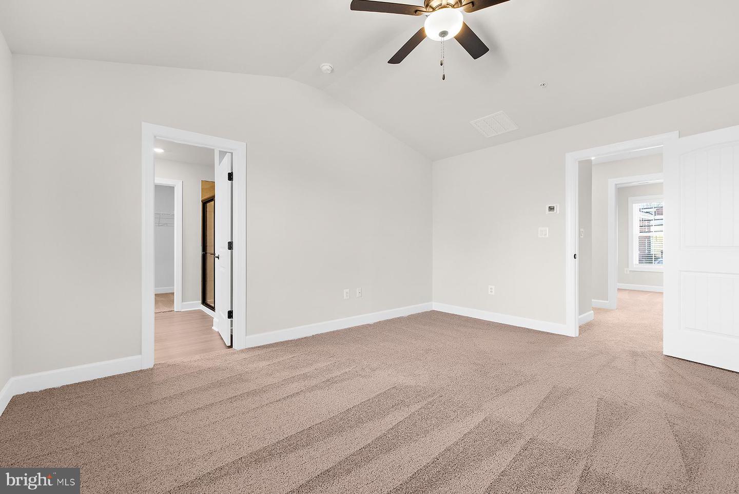 5207 Mccormick Ave Property Photo 15