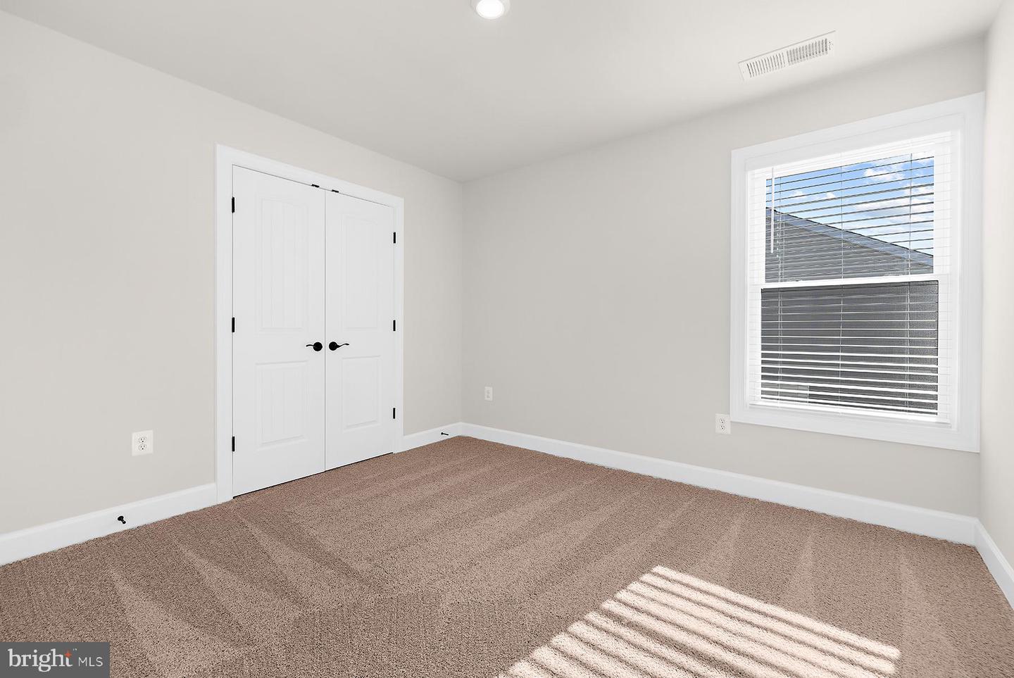 5207 Mccormick Ave Property Photo 21