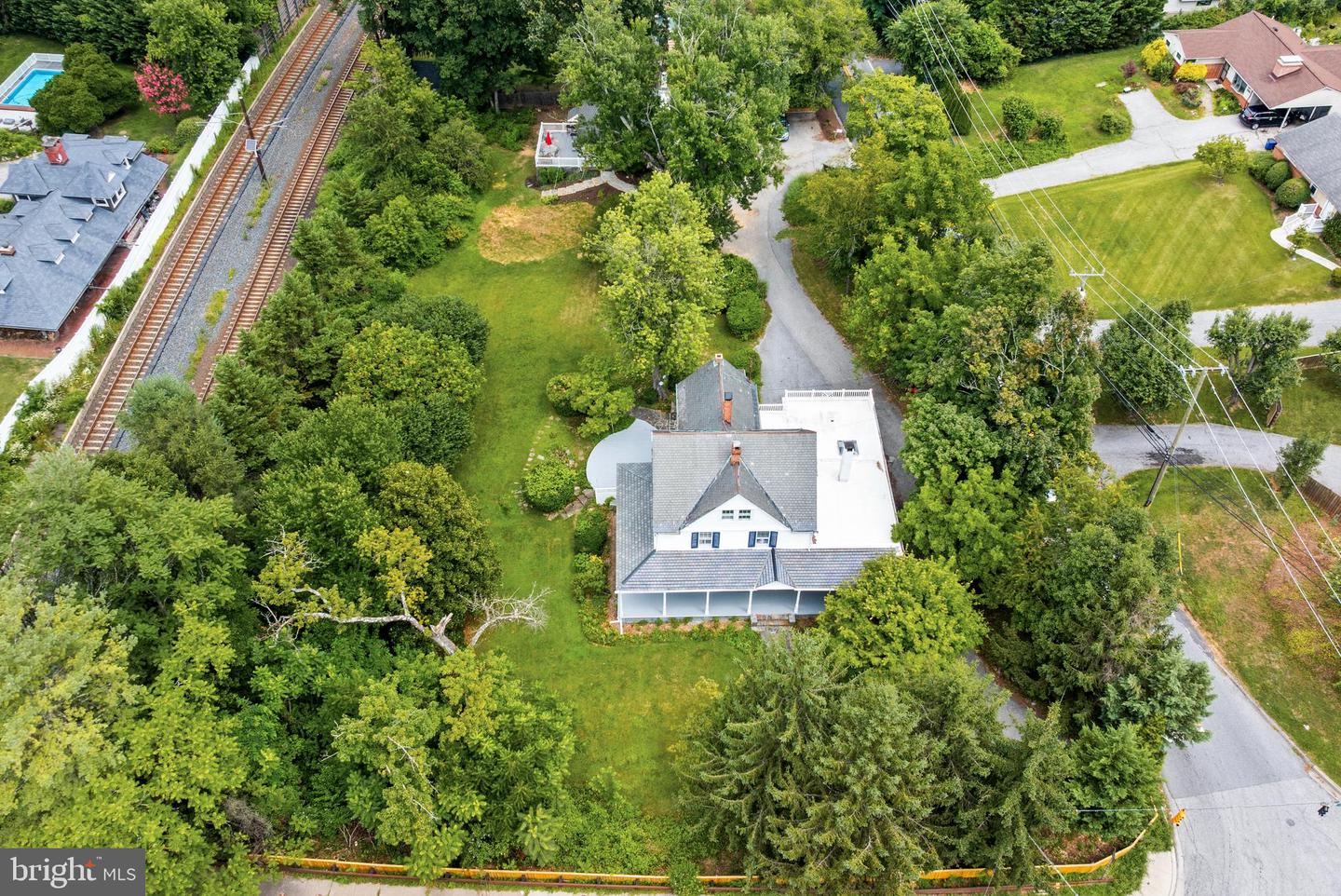 1600 W Joppa Rd Property Photo 56