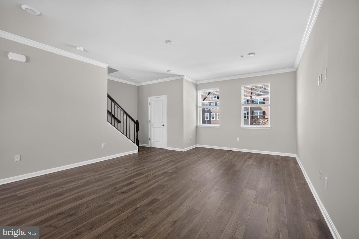 27 Merion Ave Property Photo 3