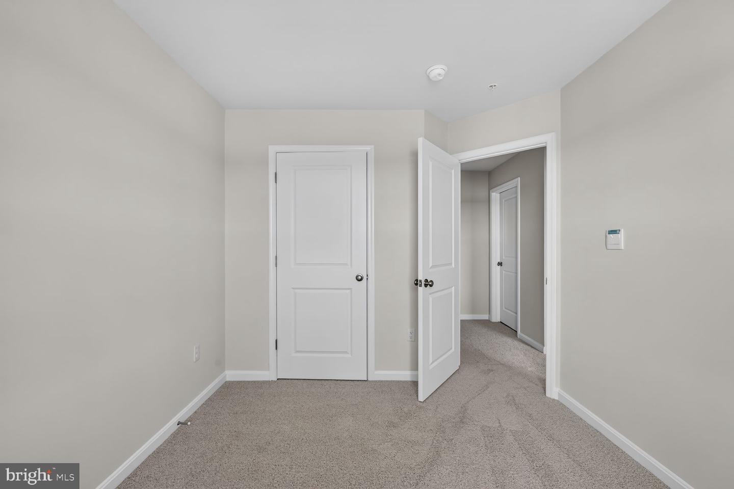27 Merion Ave Property Photo 10