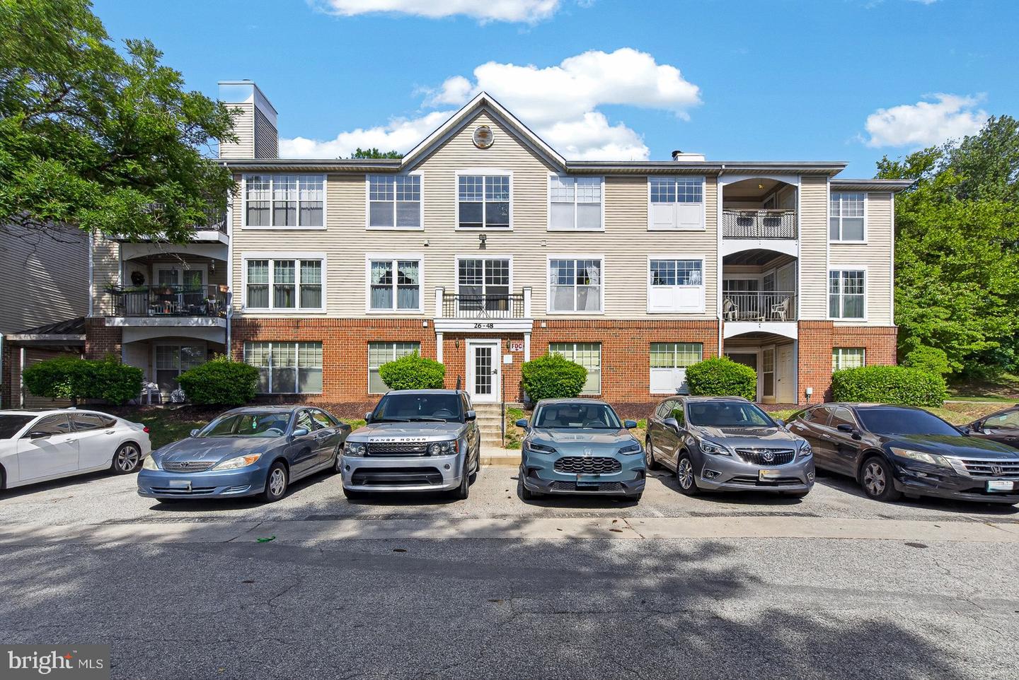 46 ASHLAR HILL CT #46 Property Photo 1