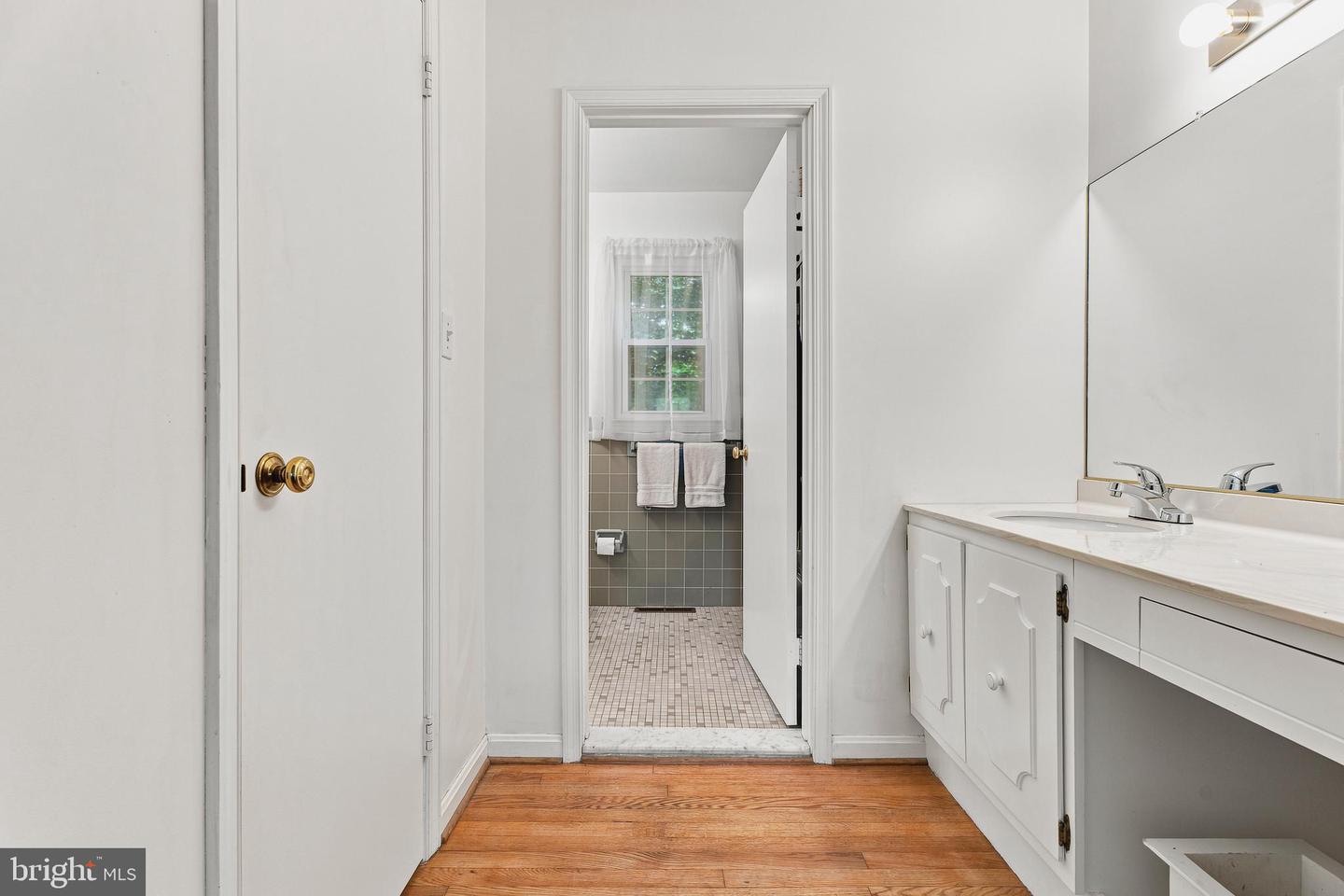 4 Alcan Property Photo 21