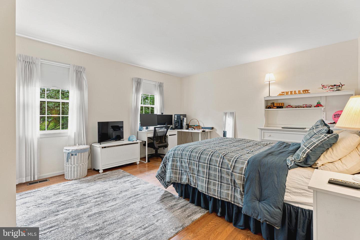 4 Alcan Property Photo 28