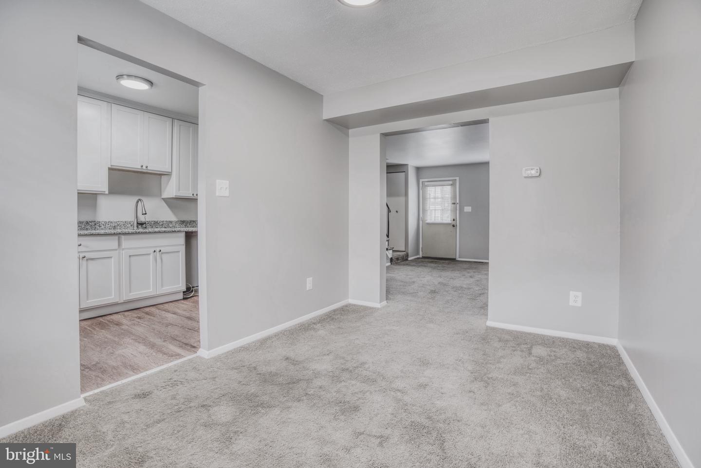 8 Beyda Ct #28 Property Photo 4