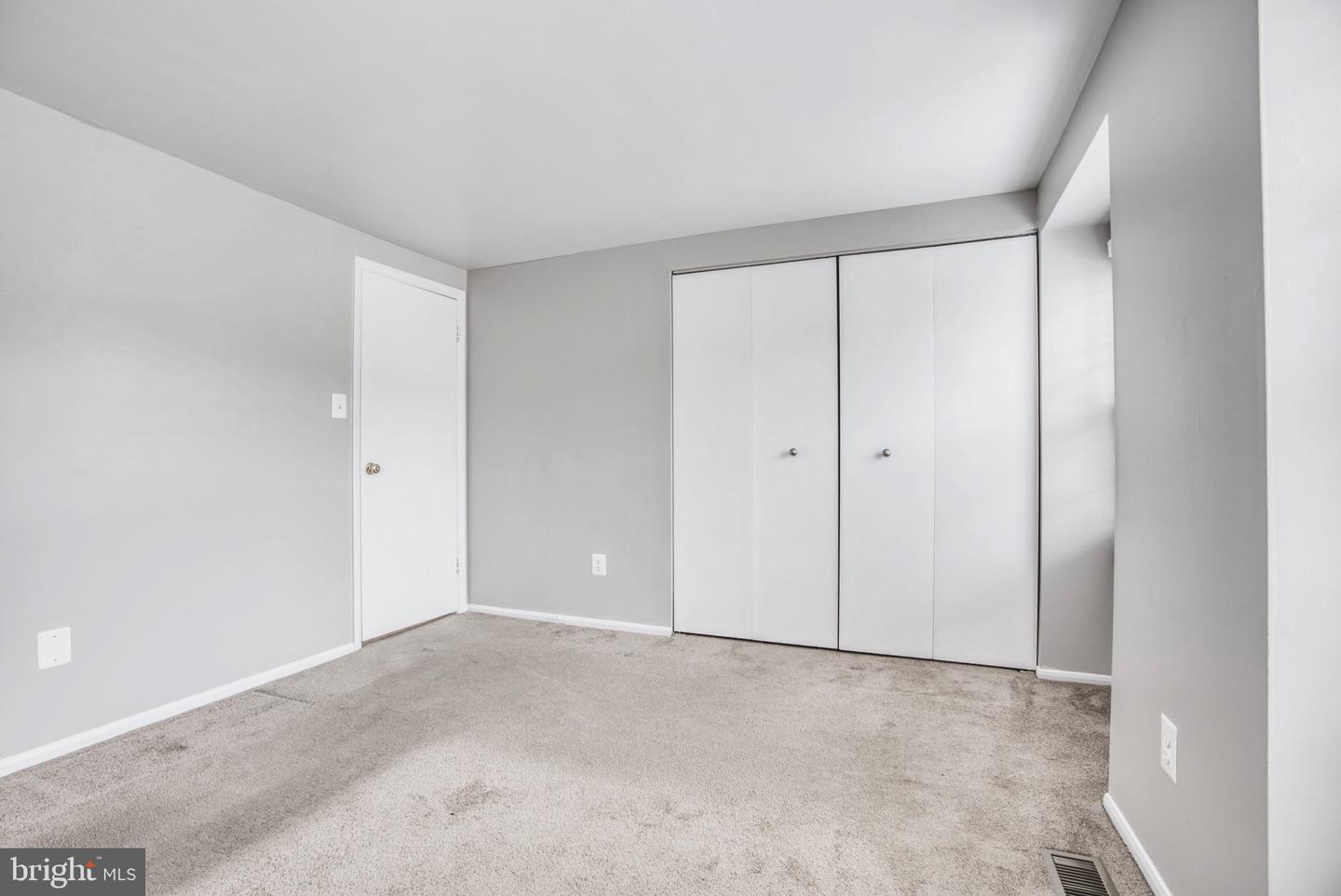 8 Beyda Ct #28 Property Photo 8