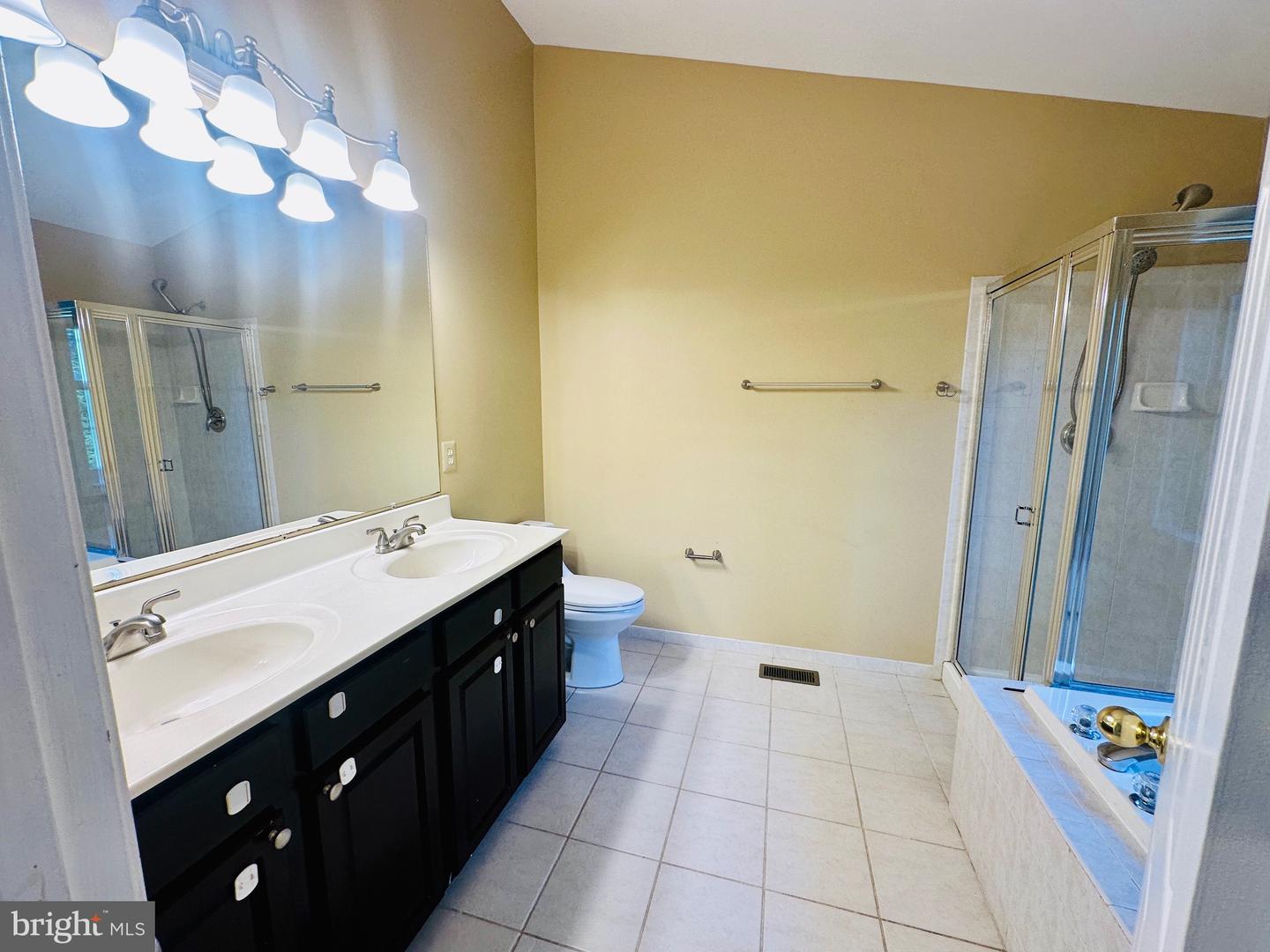 4719 Ashforth Way Property Photo 19