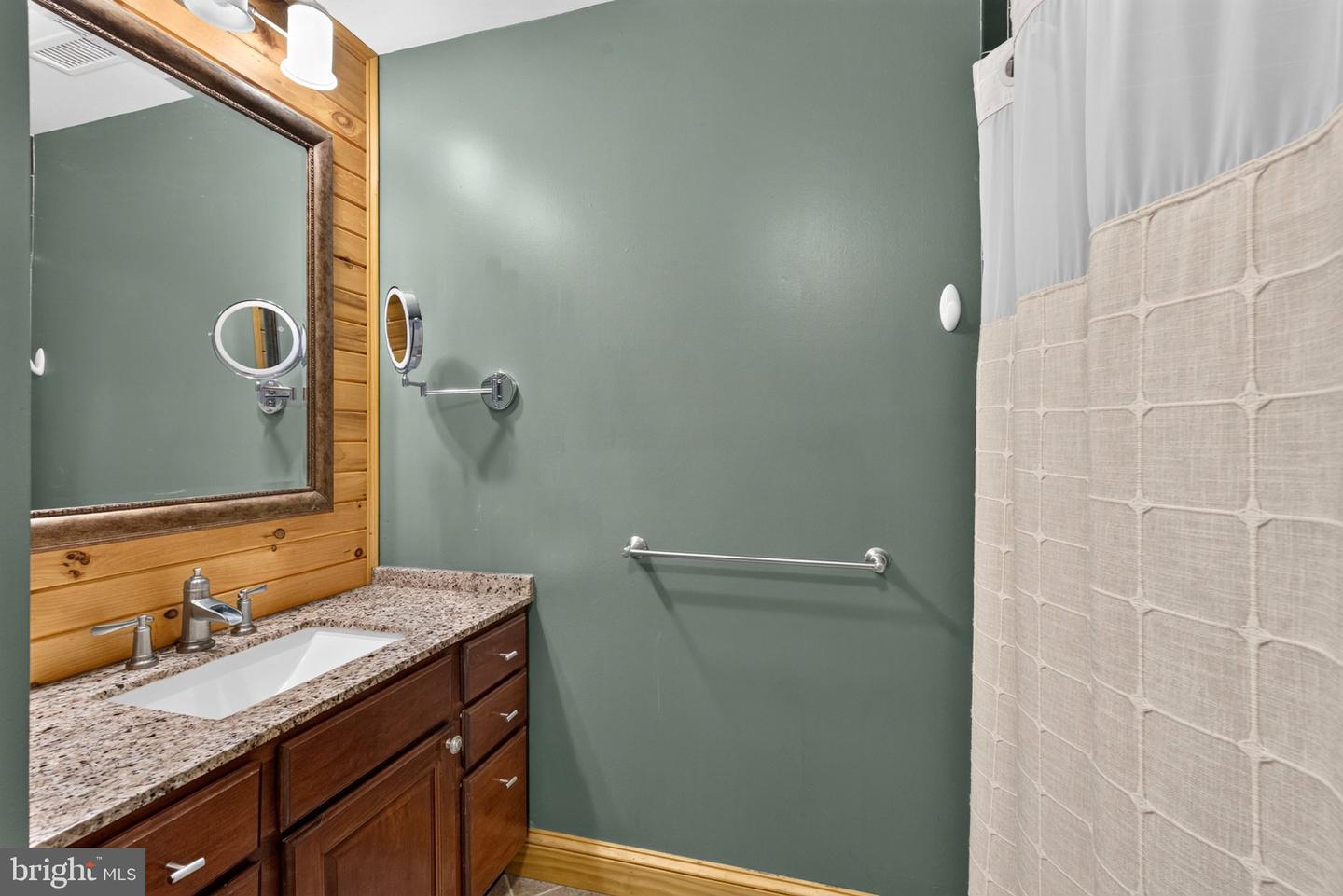 2858 Lodge Farm Rd Property Photo 18