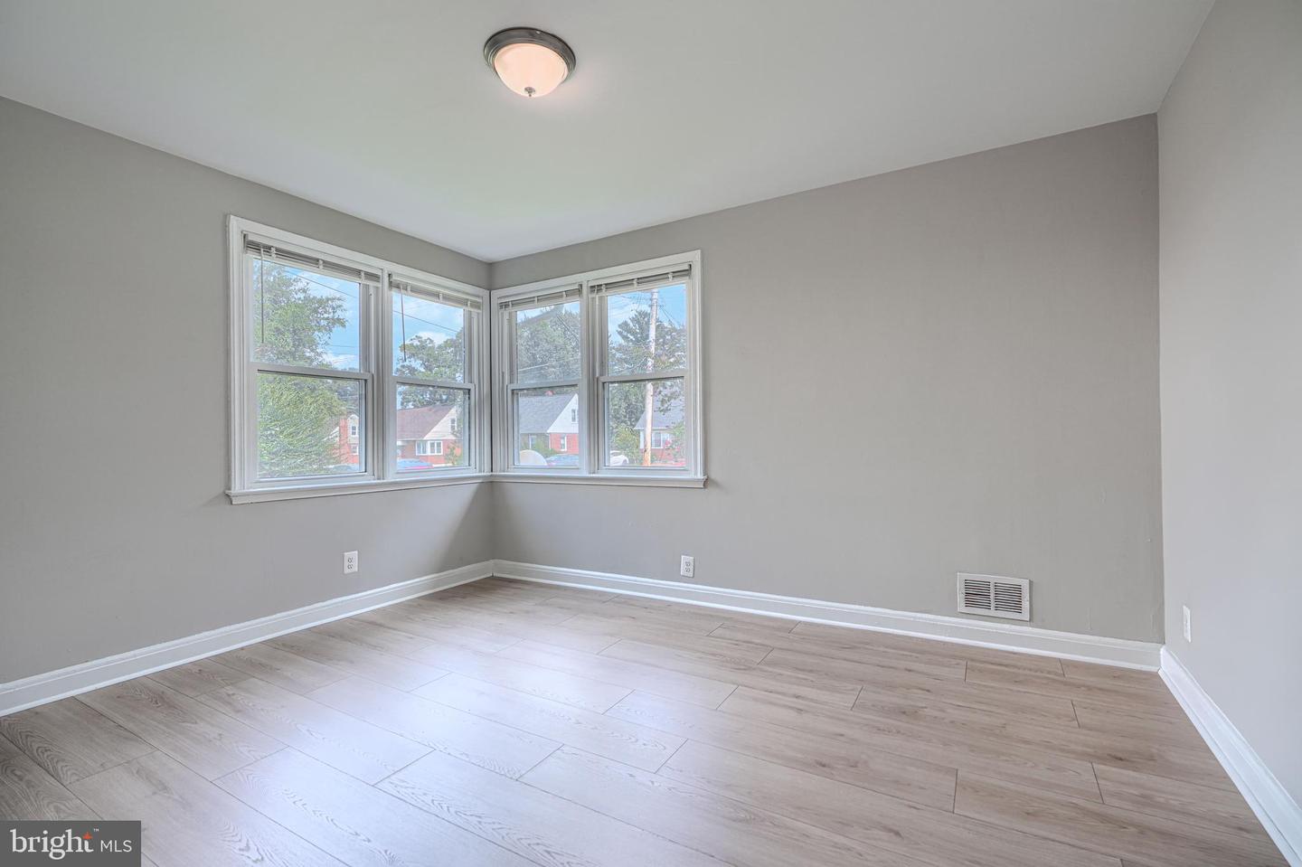 3506 Millvale Property Photo 13