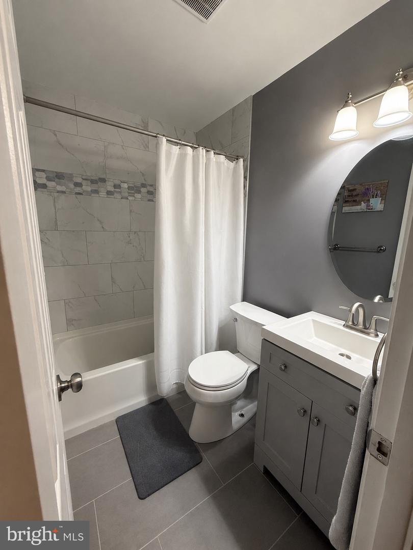 MDBC2168838 Property Photo 17