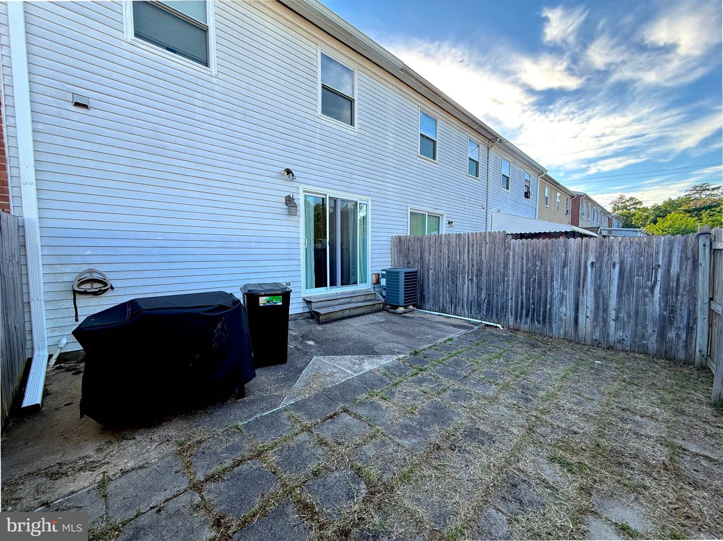 MDBC2168838 Property Photo 25