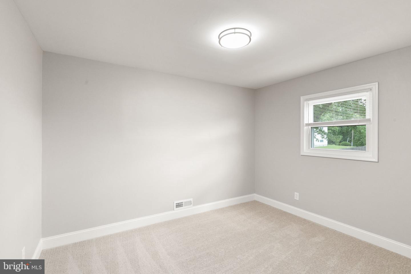 8301 Harris Ave Property Photo 27