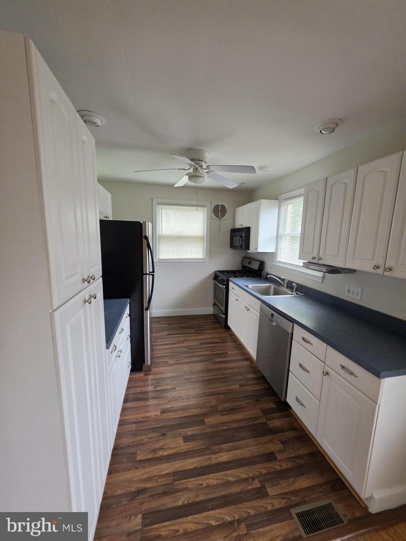 1617 Frederick Rd Property Photo 6