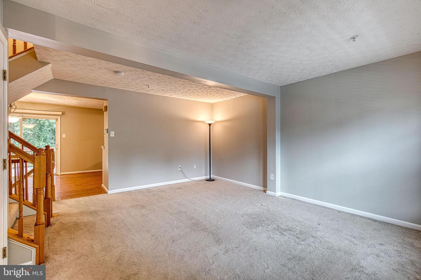 27 Silver Birch Ct Property Photo 2