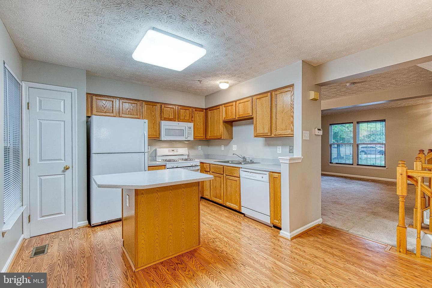 27 Silver Birch Ct Property Photo 7