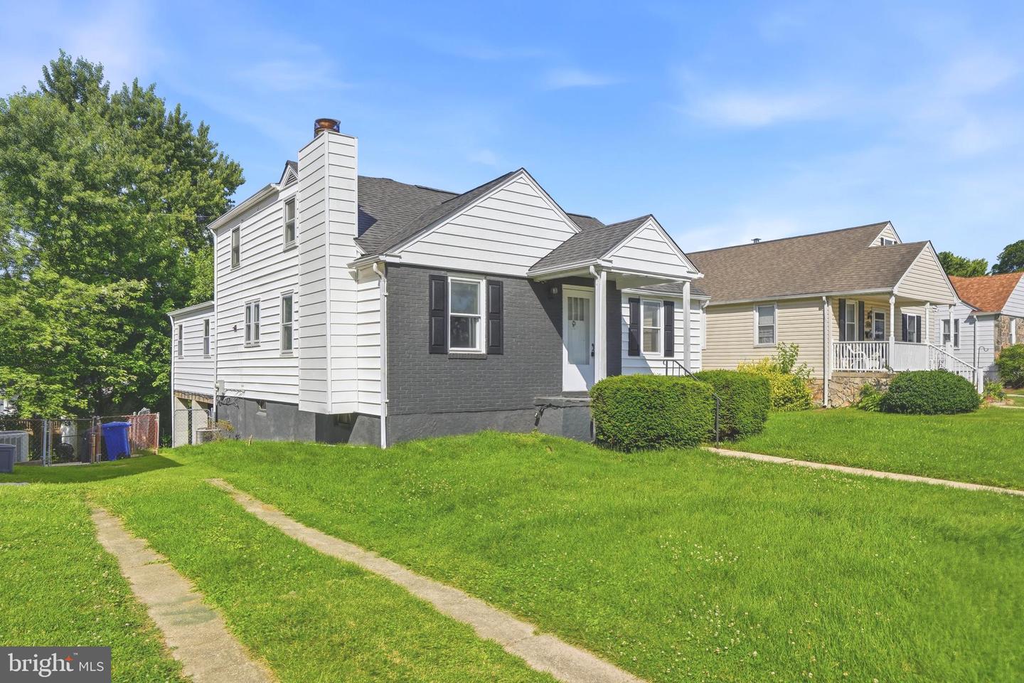 4222 Thorncliff Rd Property Photo 8
