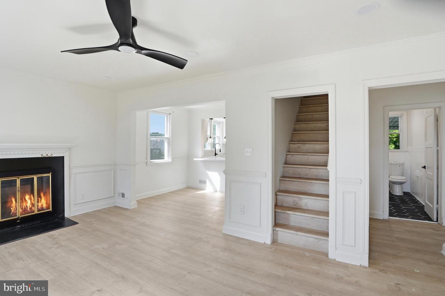 4222 Thorncliff Rd Property Photo 9