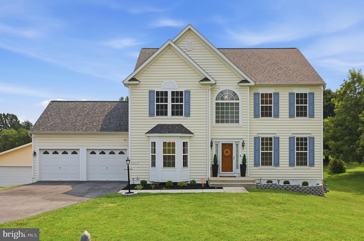 9017 ERIMIKE CT