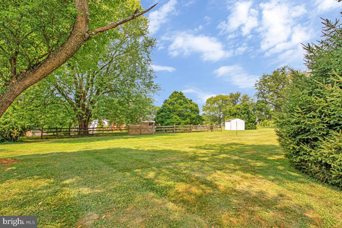 821 W Padonia Rd Property Photo 54
