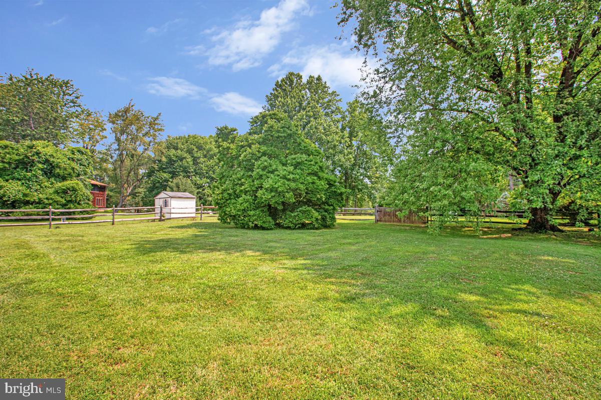 821 W Padonia Rd Property Photo 55