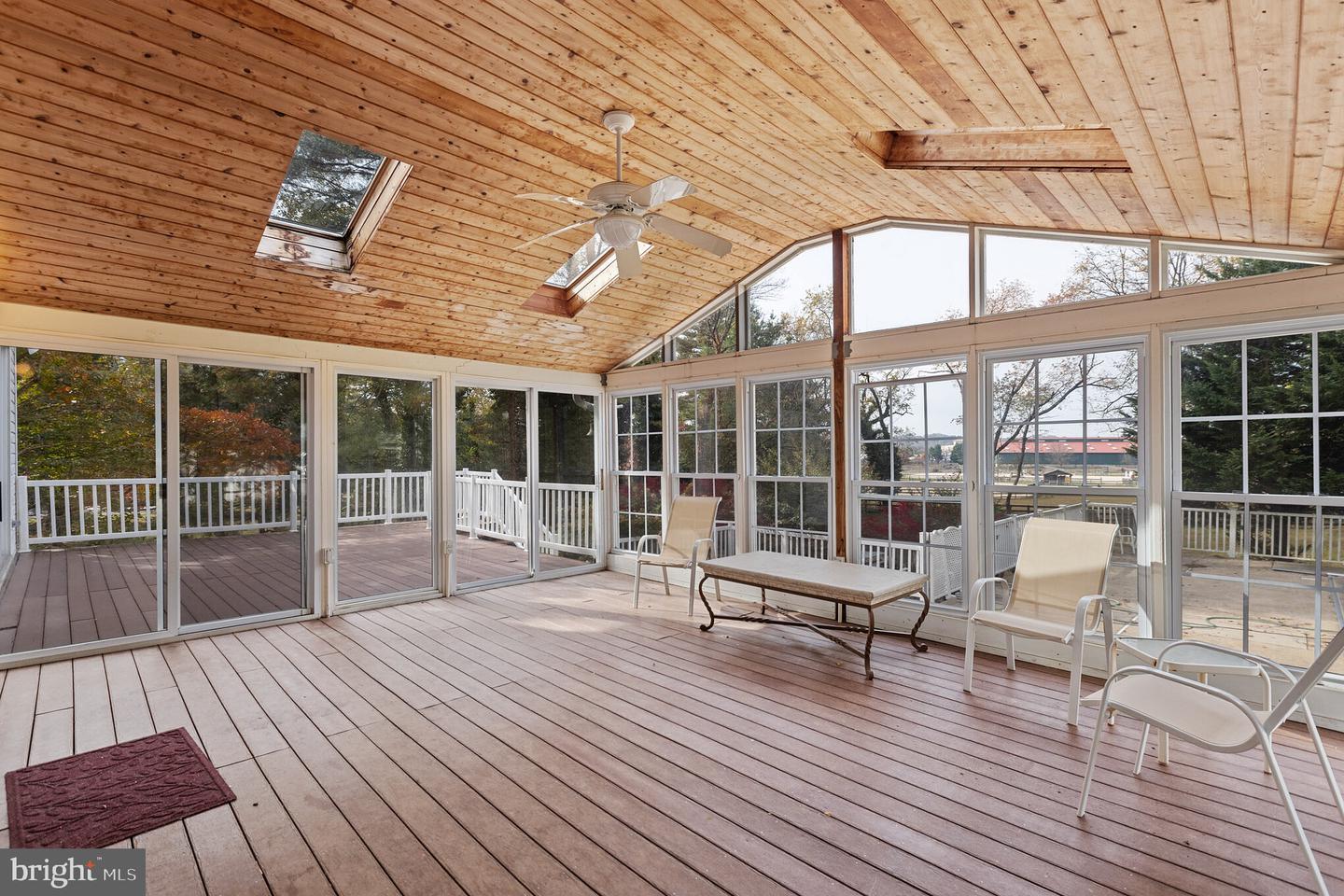 210 Garrison Forest Rd Property Photo 15
