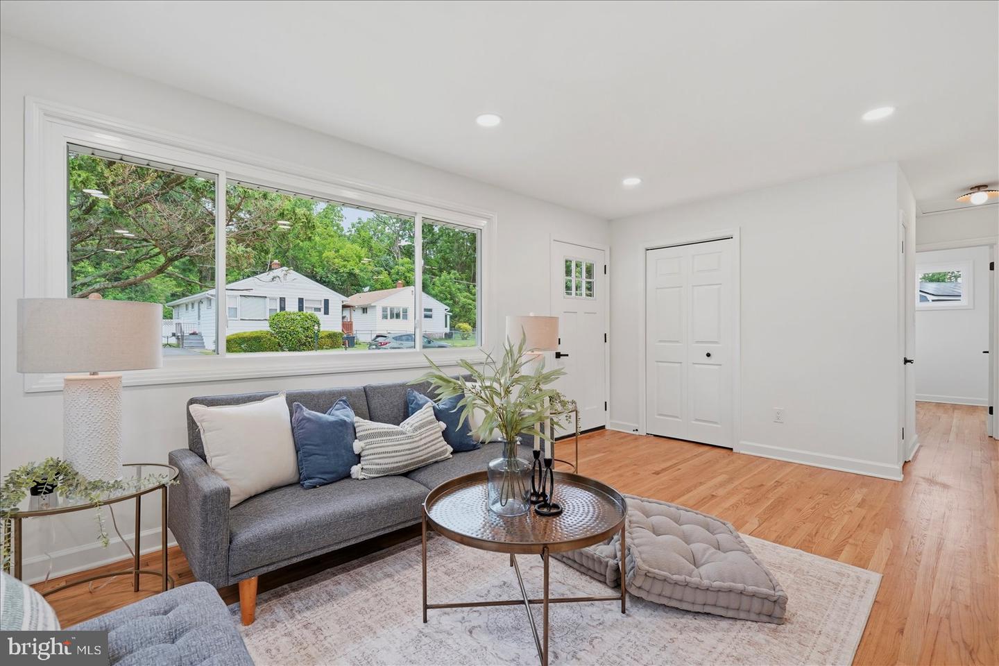 3 Bright Cir Property Photo 6