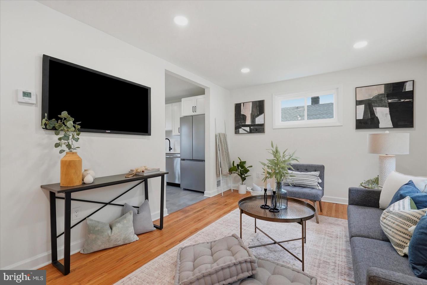 3 Bright Cir Property Photo 7