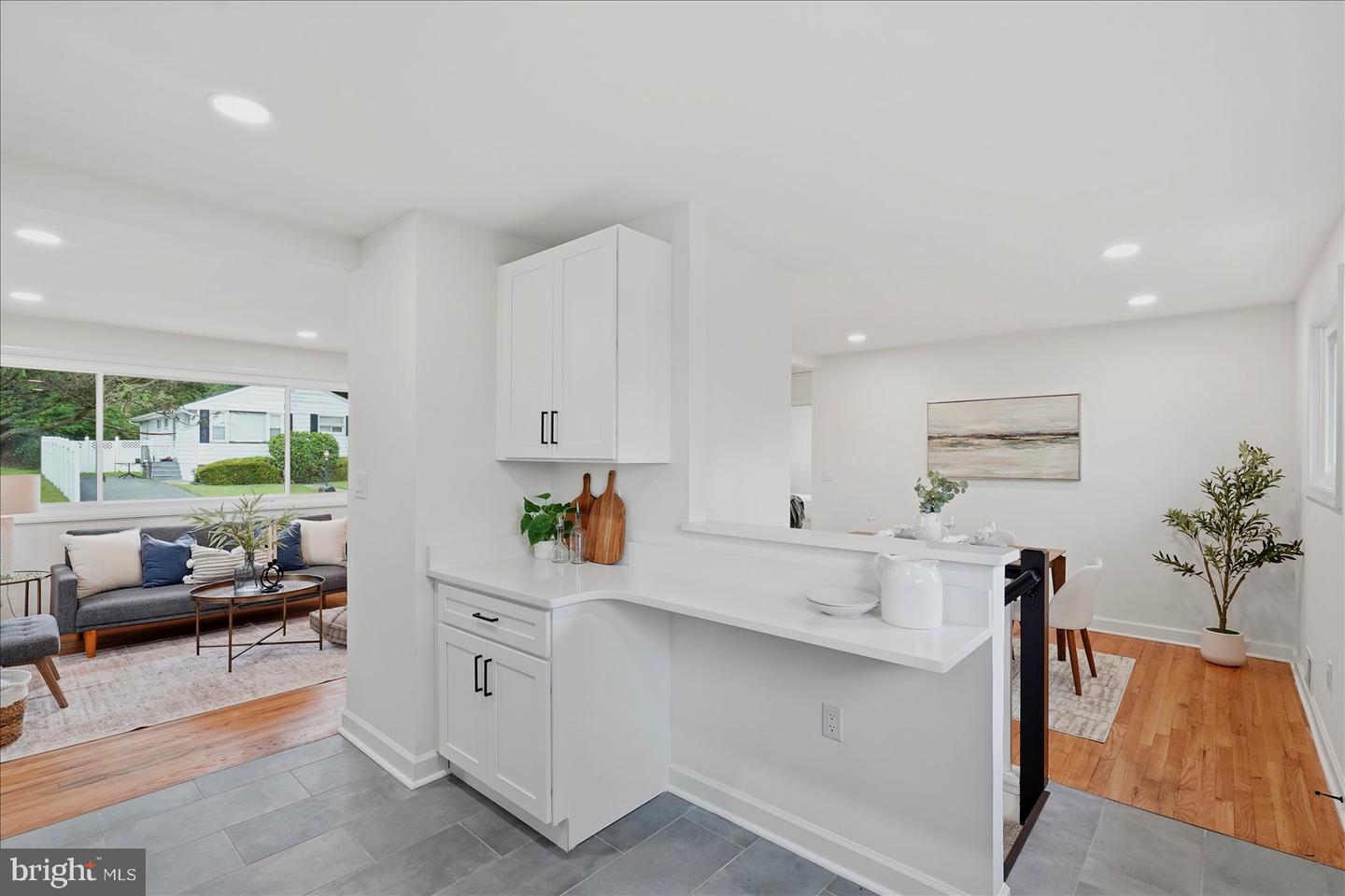 3 Bright Cir Property Photo 15