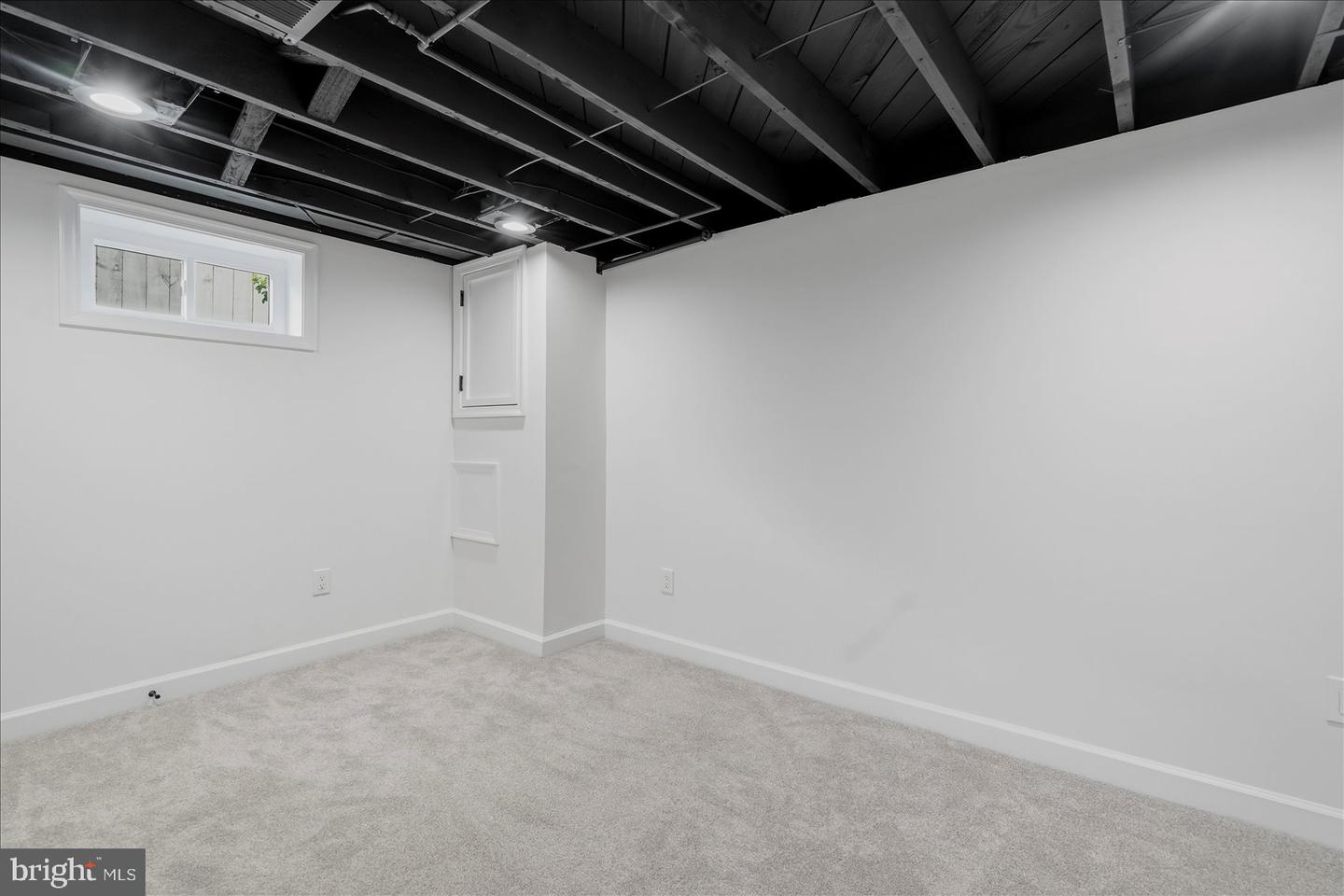3 Bright Cir Property Photo 29