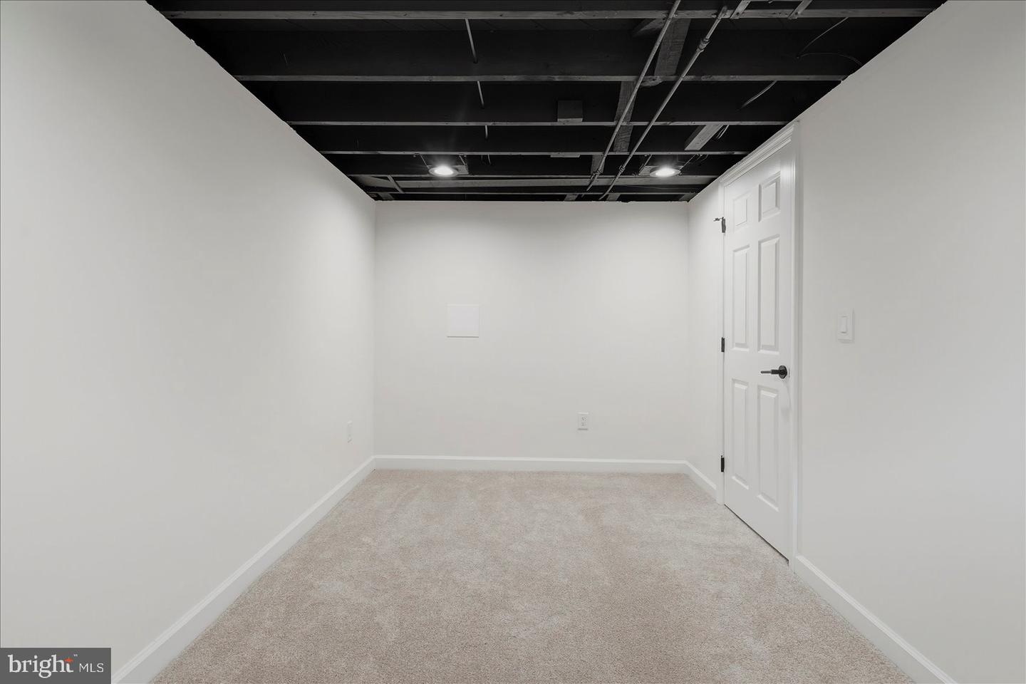 3 Bright Cir Property Photo 30