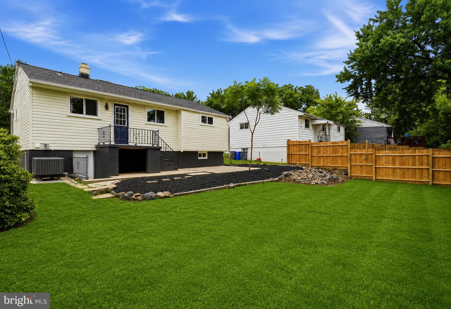 3 Bright Cir Property Photo 34