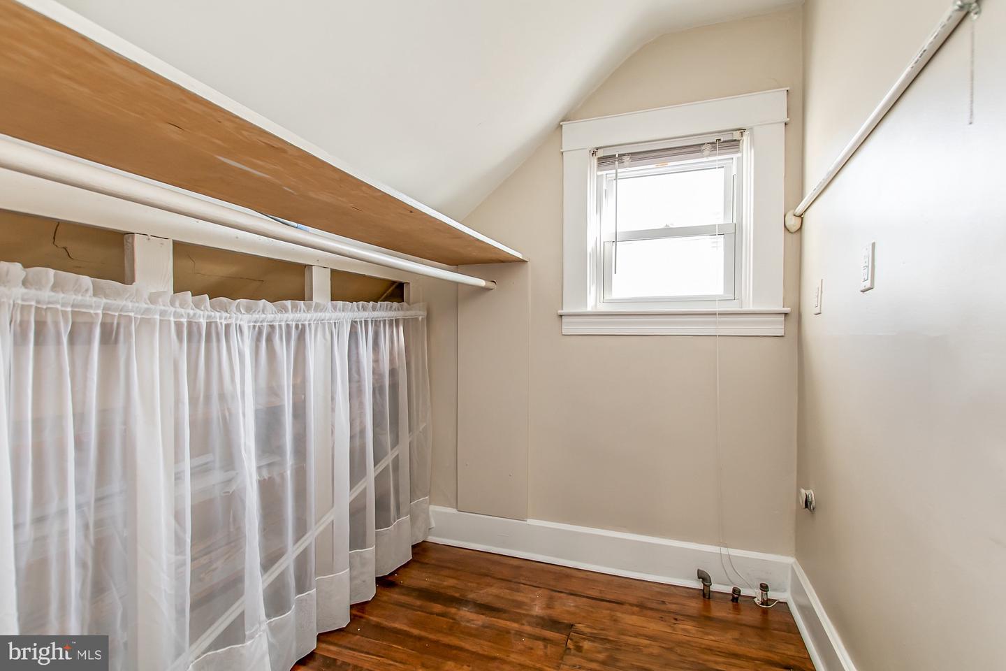 67 Burke Property Photo 18