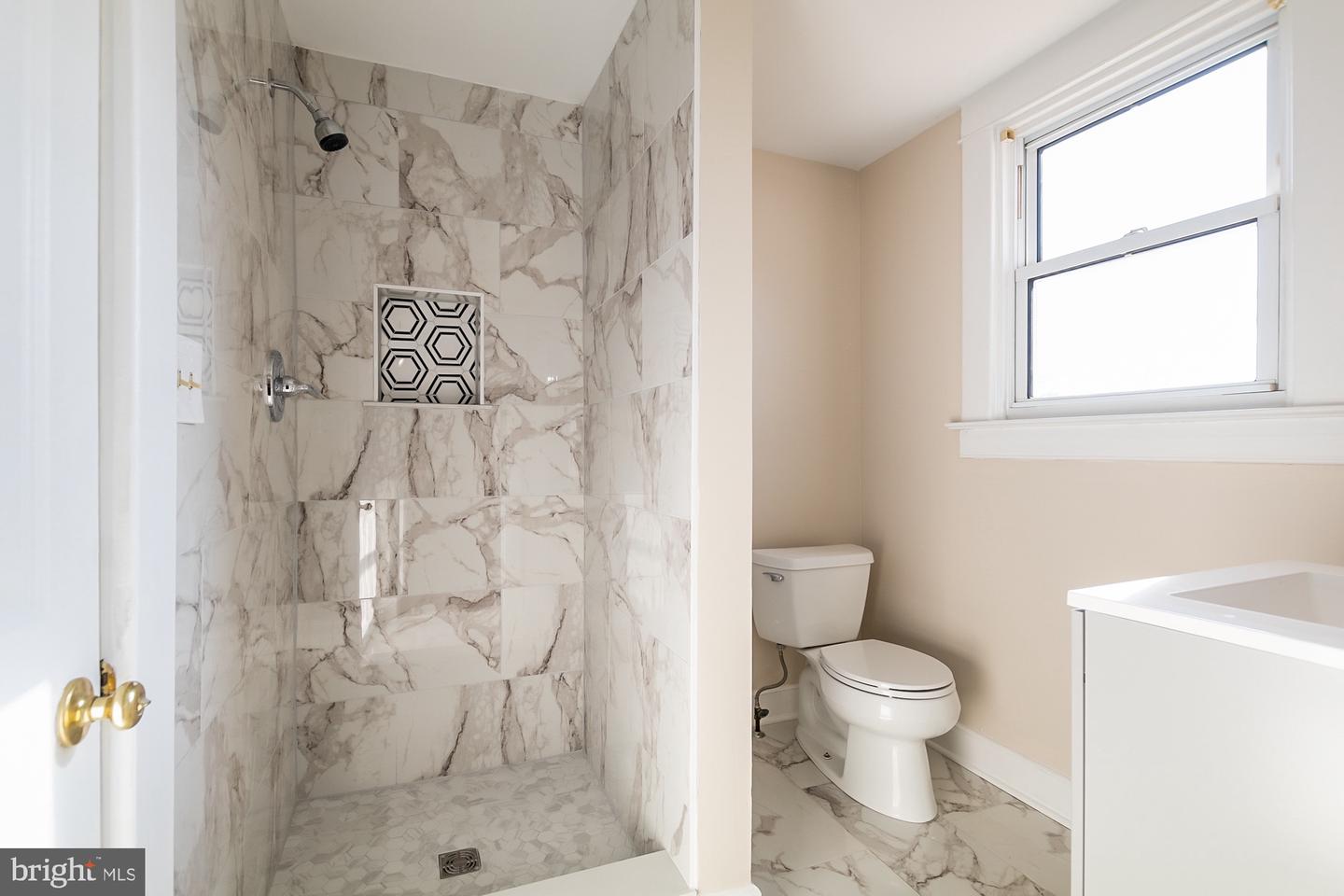 67 Burke Property Photo 21