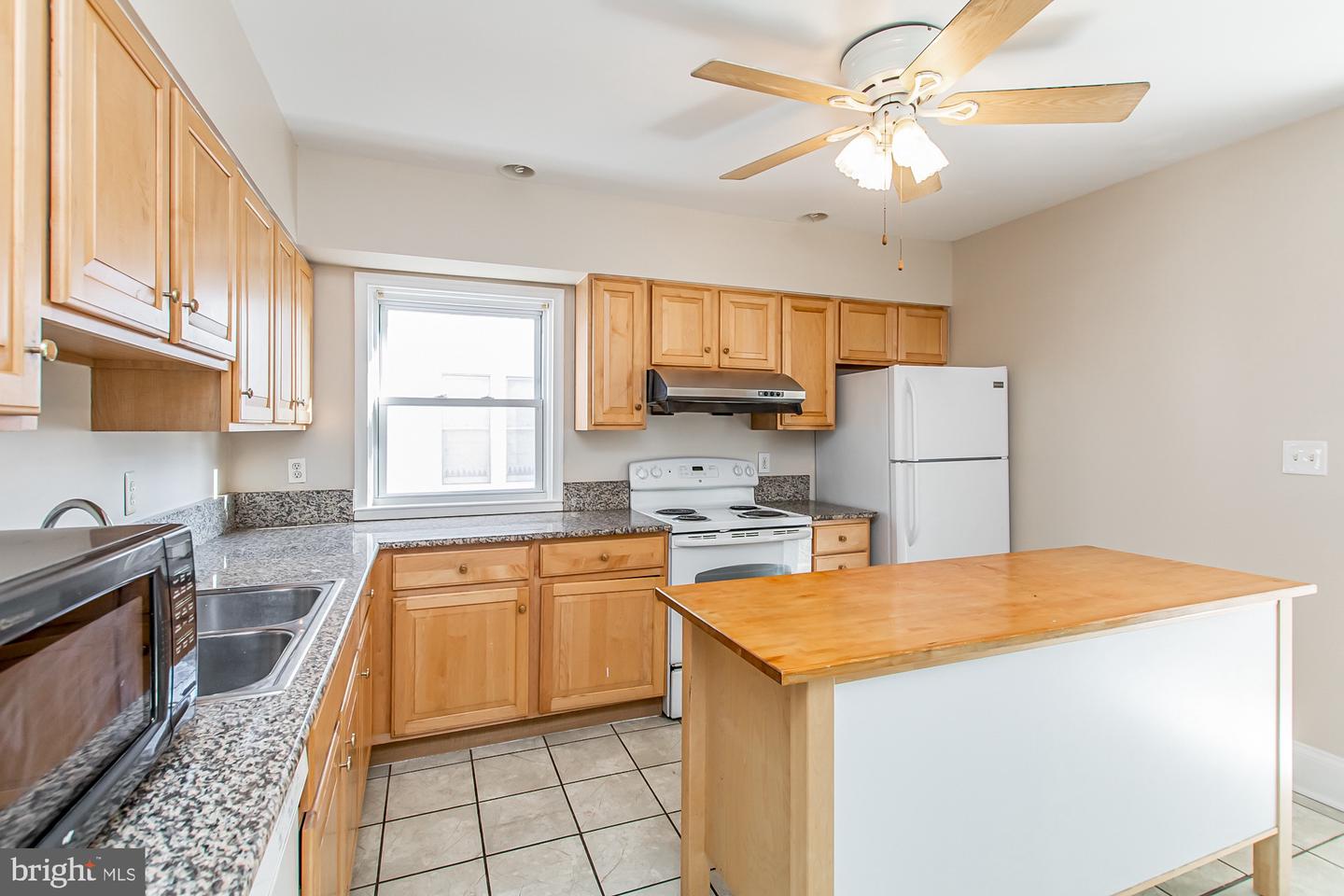 67 Burke Property Photo 30