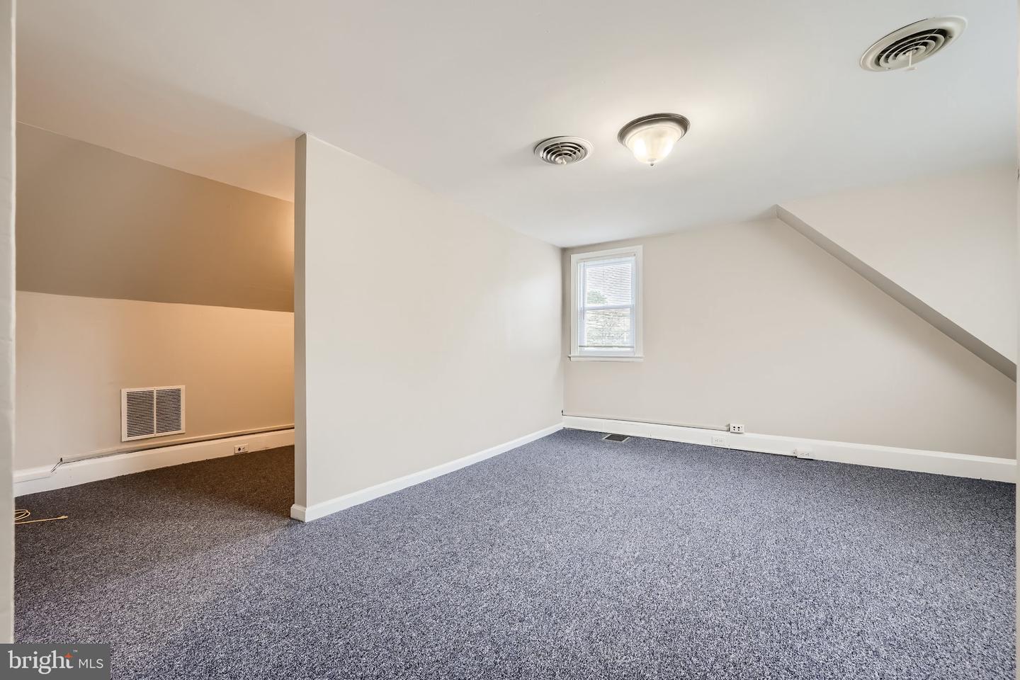 1805 E Joppa Rd Property Photo 16