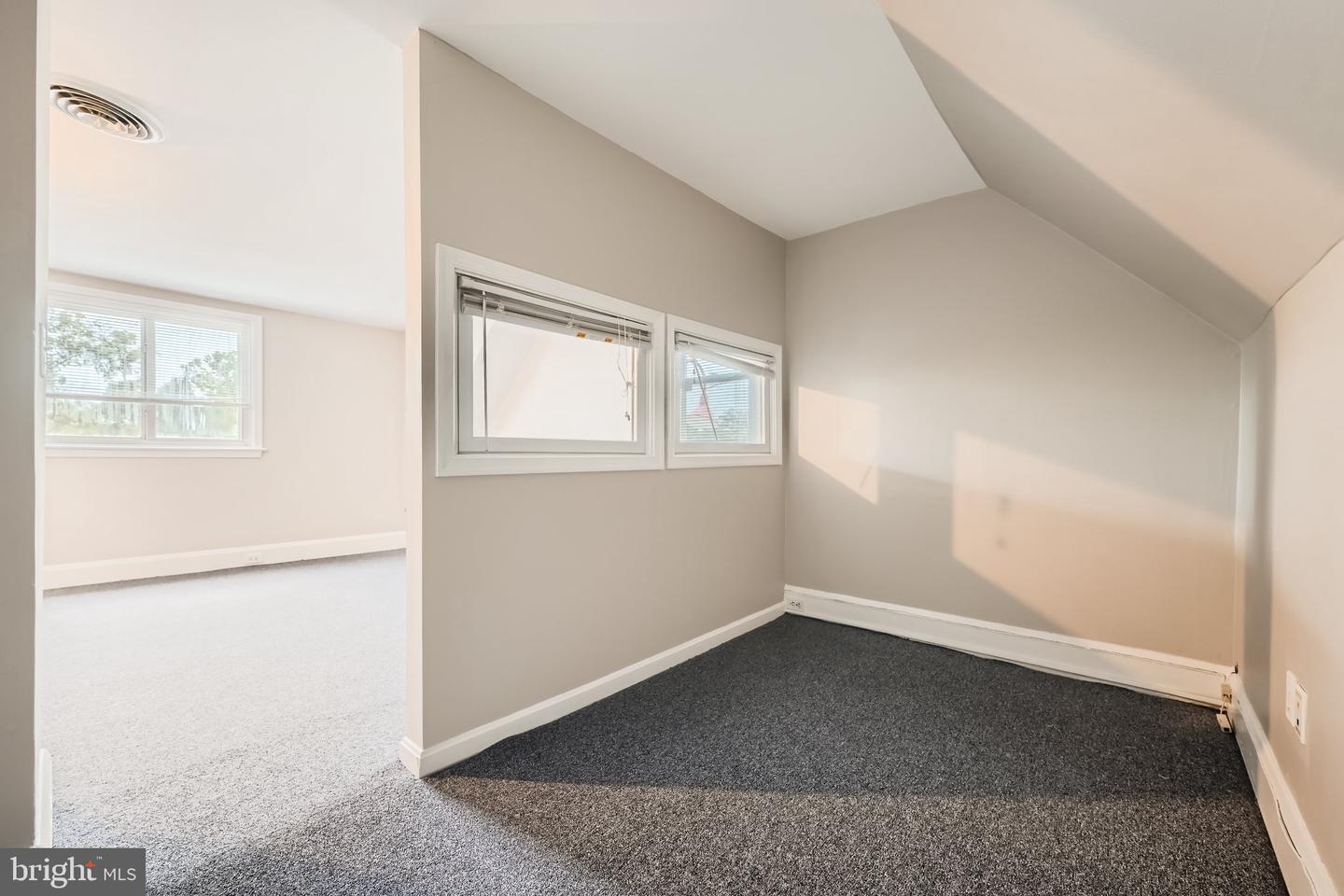 1805 E Joppa Rd Property Photo 17