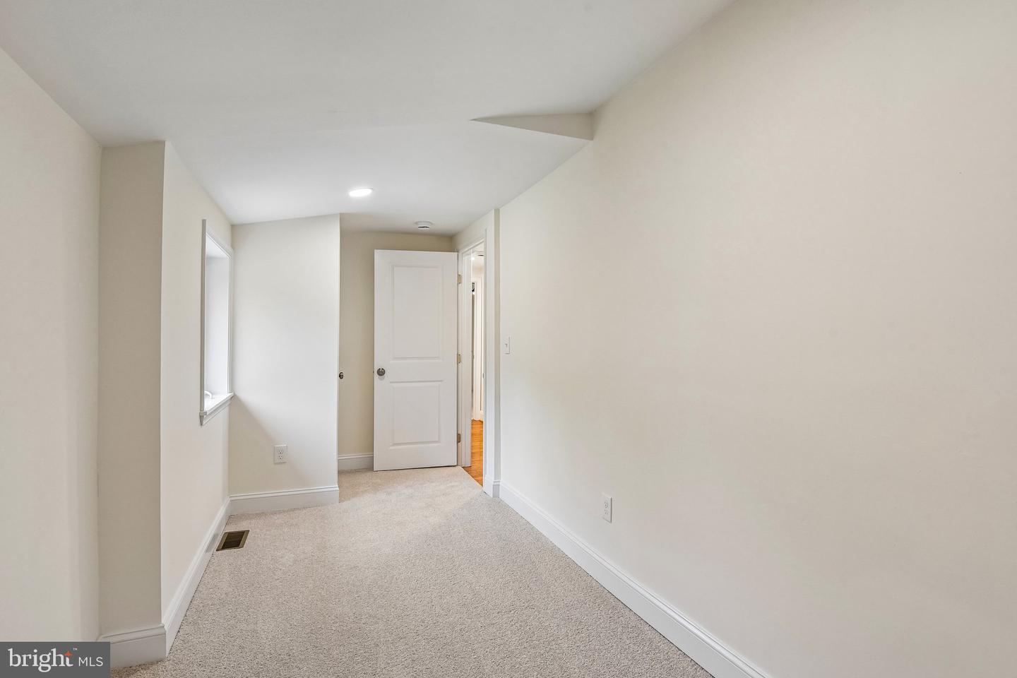 36 Wade Ave Property Photo 27