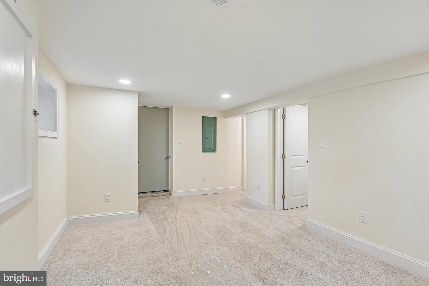 36 Wade Ave Property Photo 34