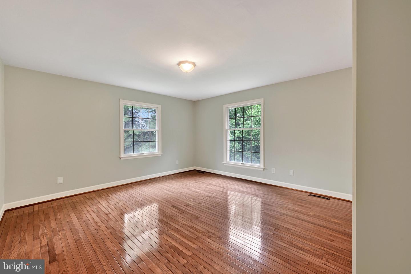 14210 Greencroft Ln Property Photo 35