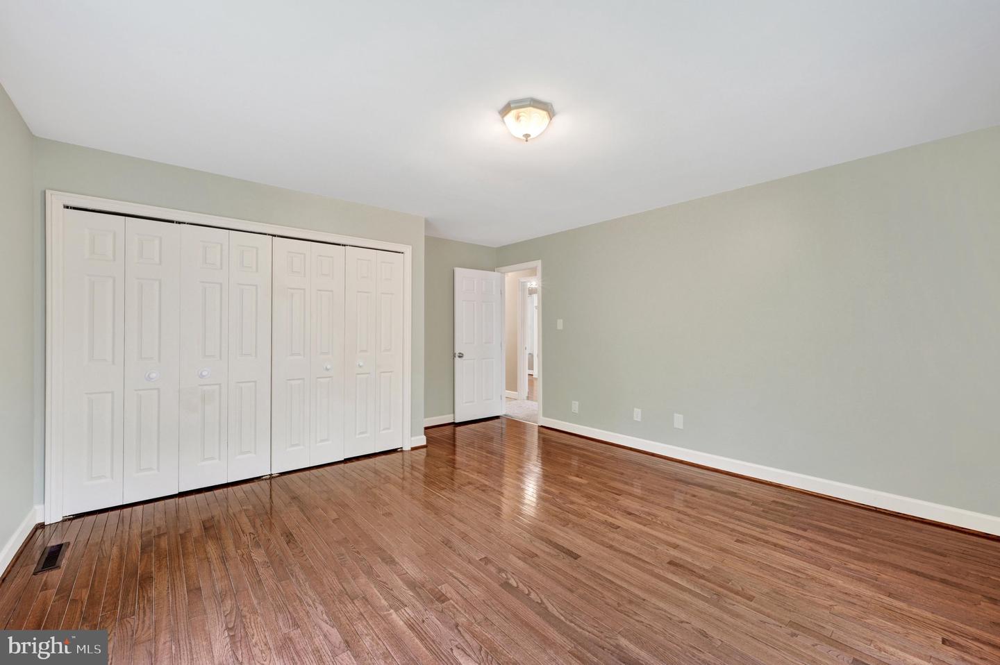 14210 Greencroft Ln Property Photo 36