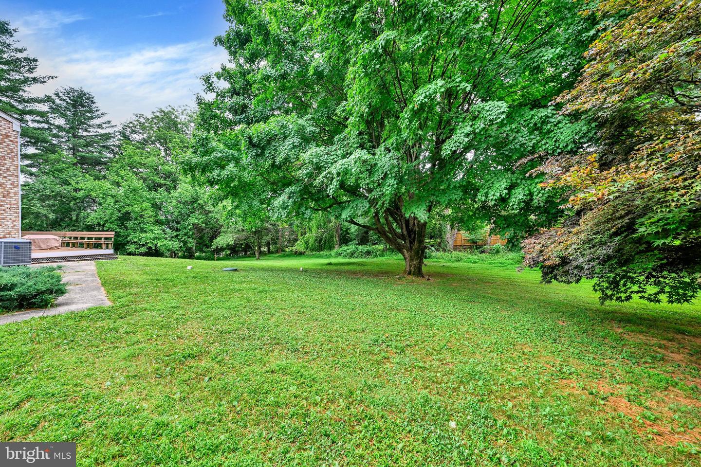 14210 Greencroft Ln Property Photo 46