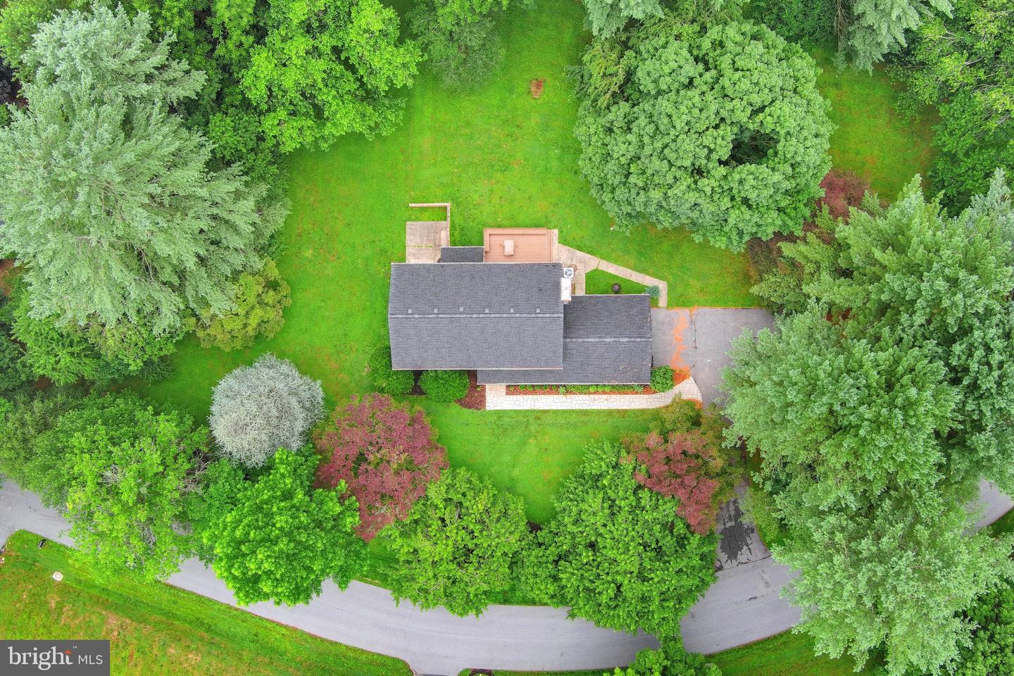 14210 Greencroft Ln Property Photo 54