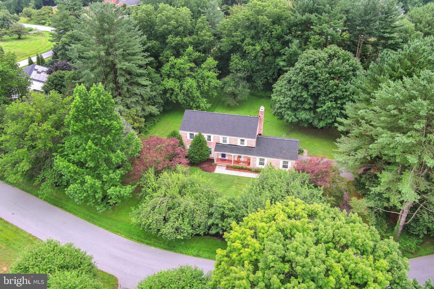 14210 Greencroft Ln Property Photo 55