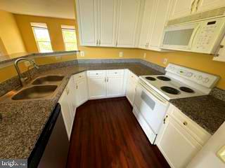 538 Rhapsody Ct #538 Property Photo 12