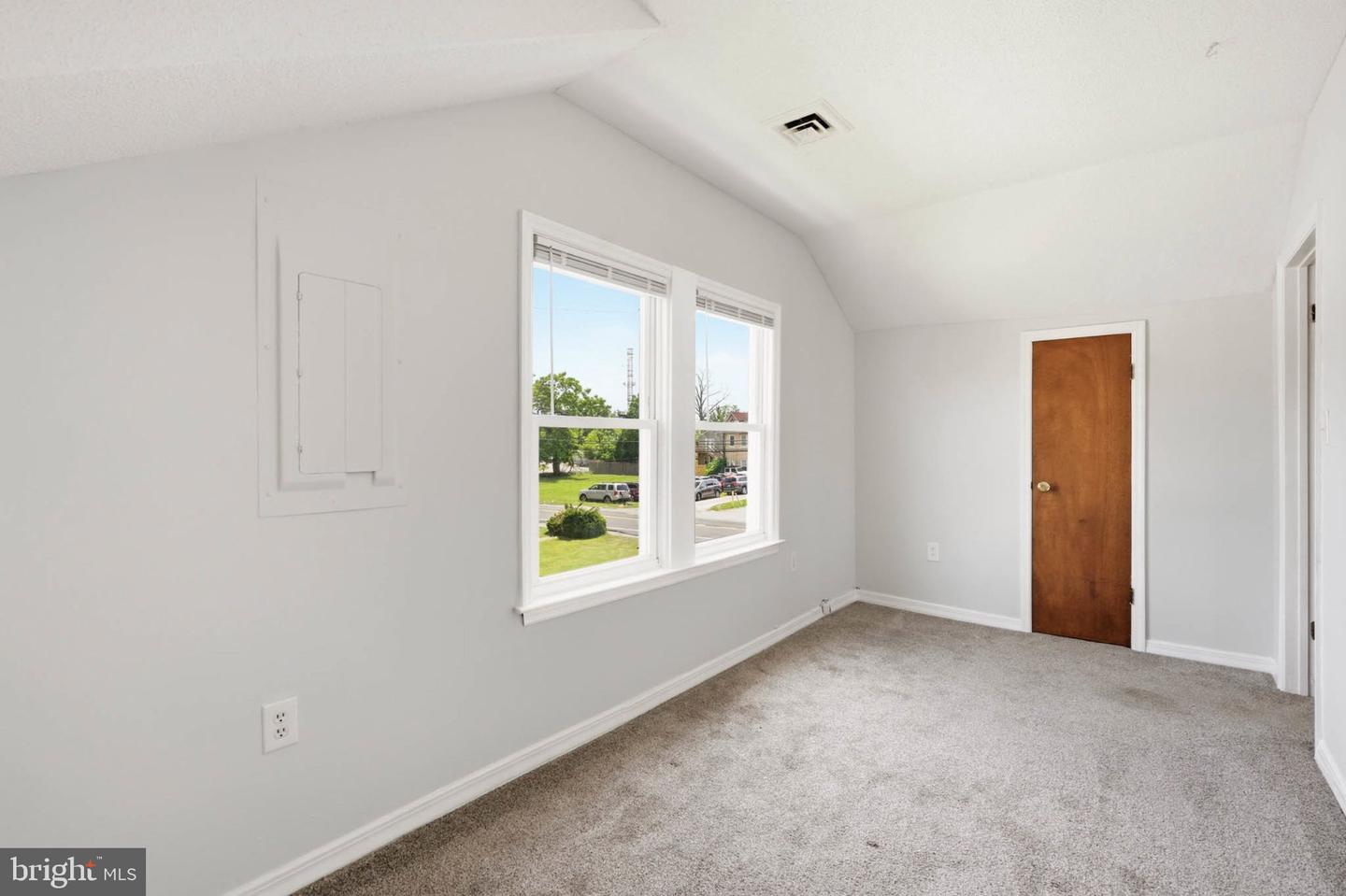 7322 Windsor Mill Rd Property Photo 23