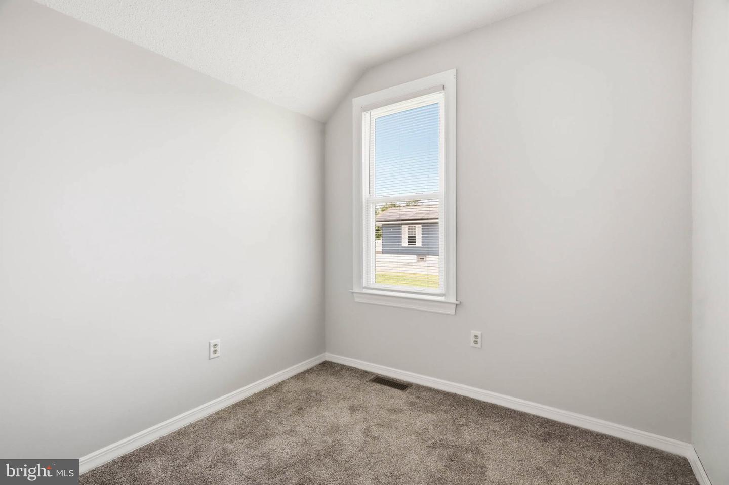 7322 Windsor Mill Rd Property Photo 27