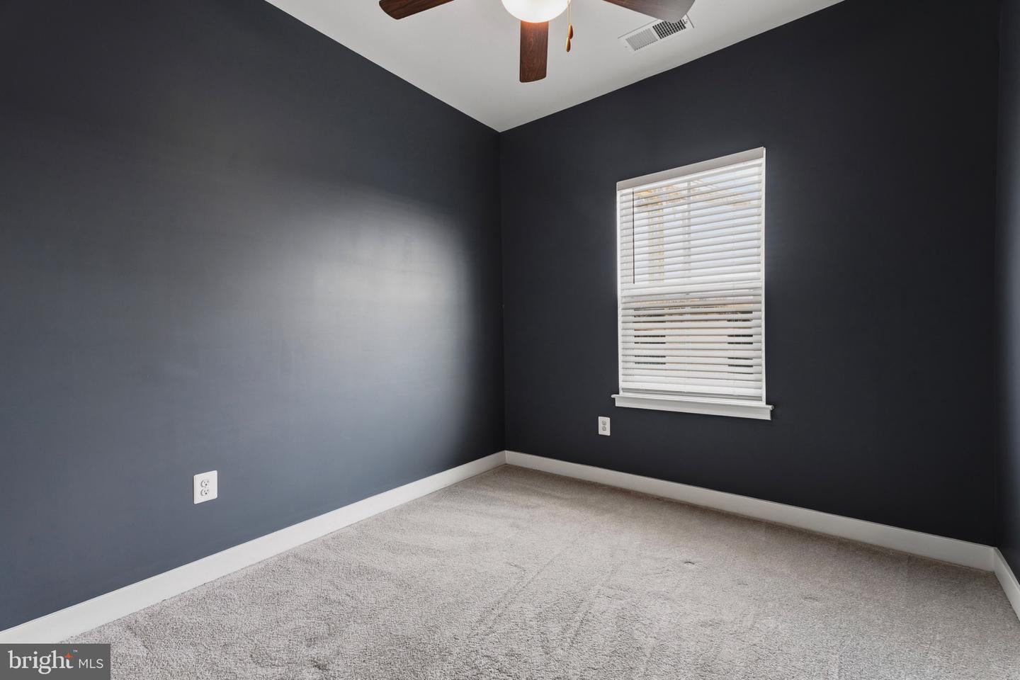 6300 Osterley St Property Photo 42