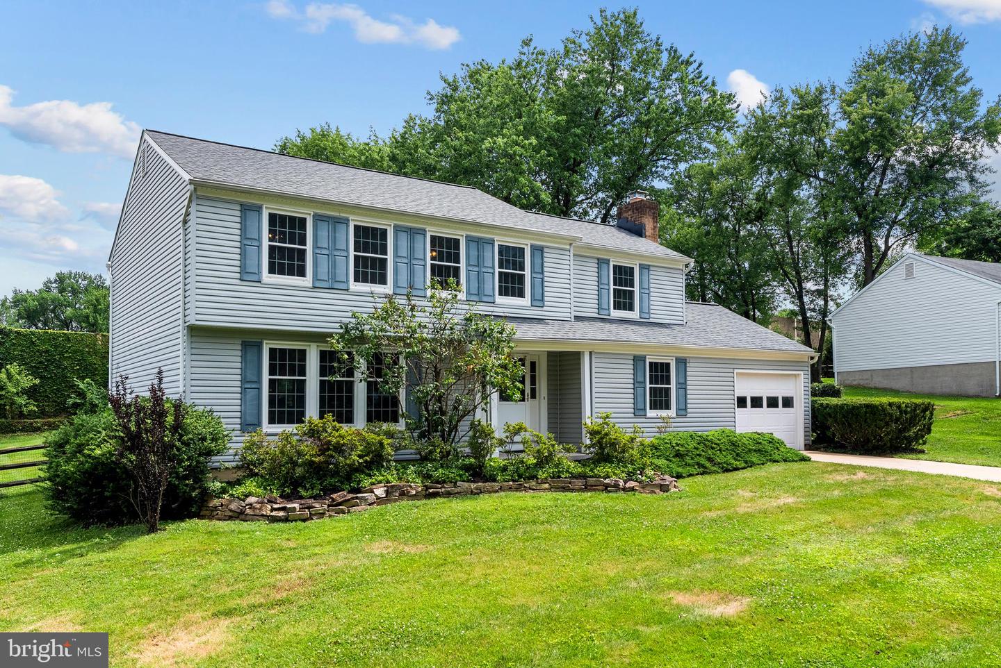 8339 Tally Ho Rd Property Photo 1