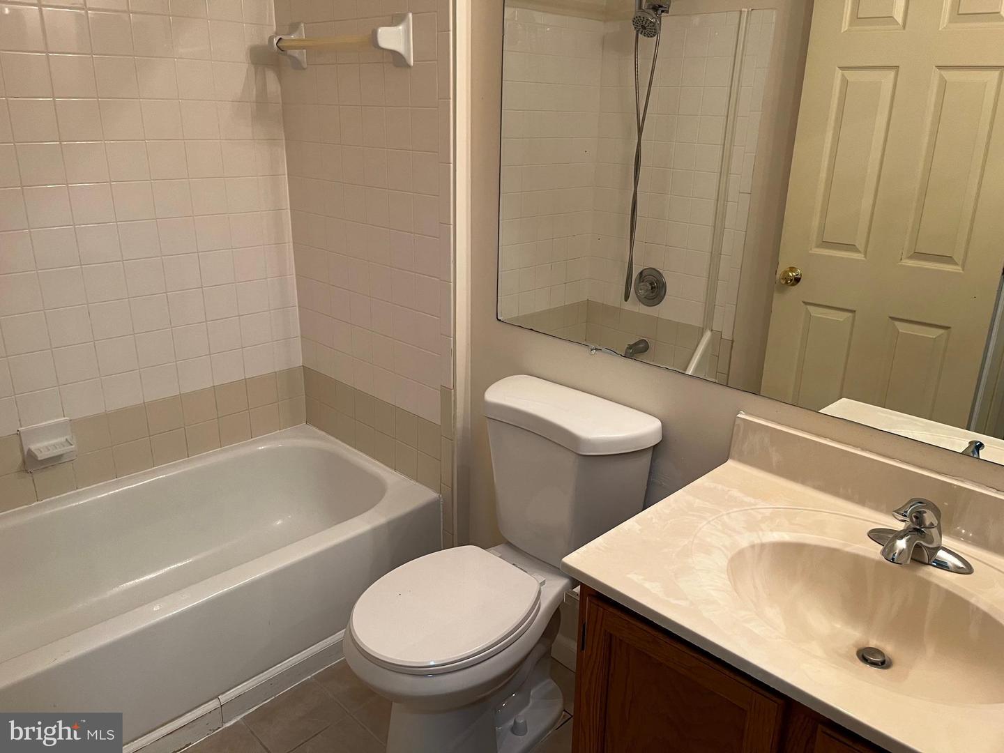 33 Hiddencreek Ct Property Photo 21