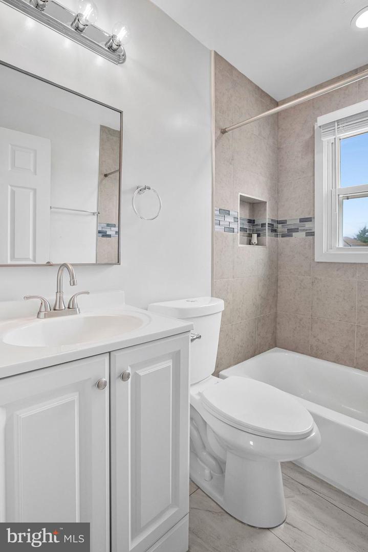 7144 Bexhill Property Photo 15
